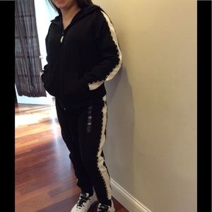 PINK Victoria Secrets sweat outfit